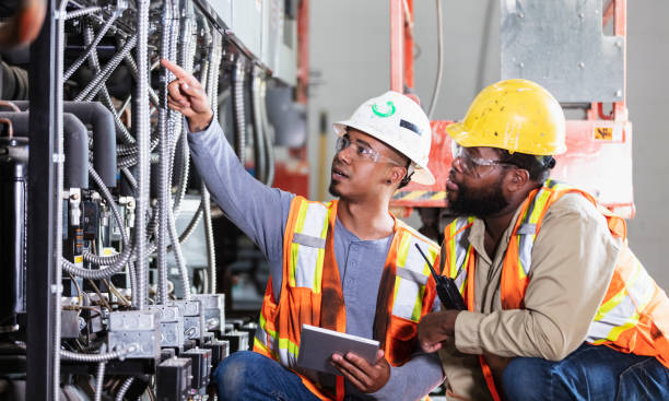 Best Electrical Contractors for Businesses  in Wakarusa, IN